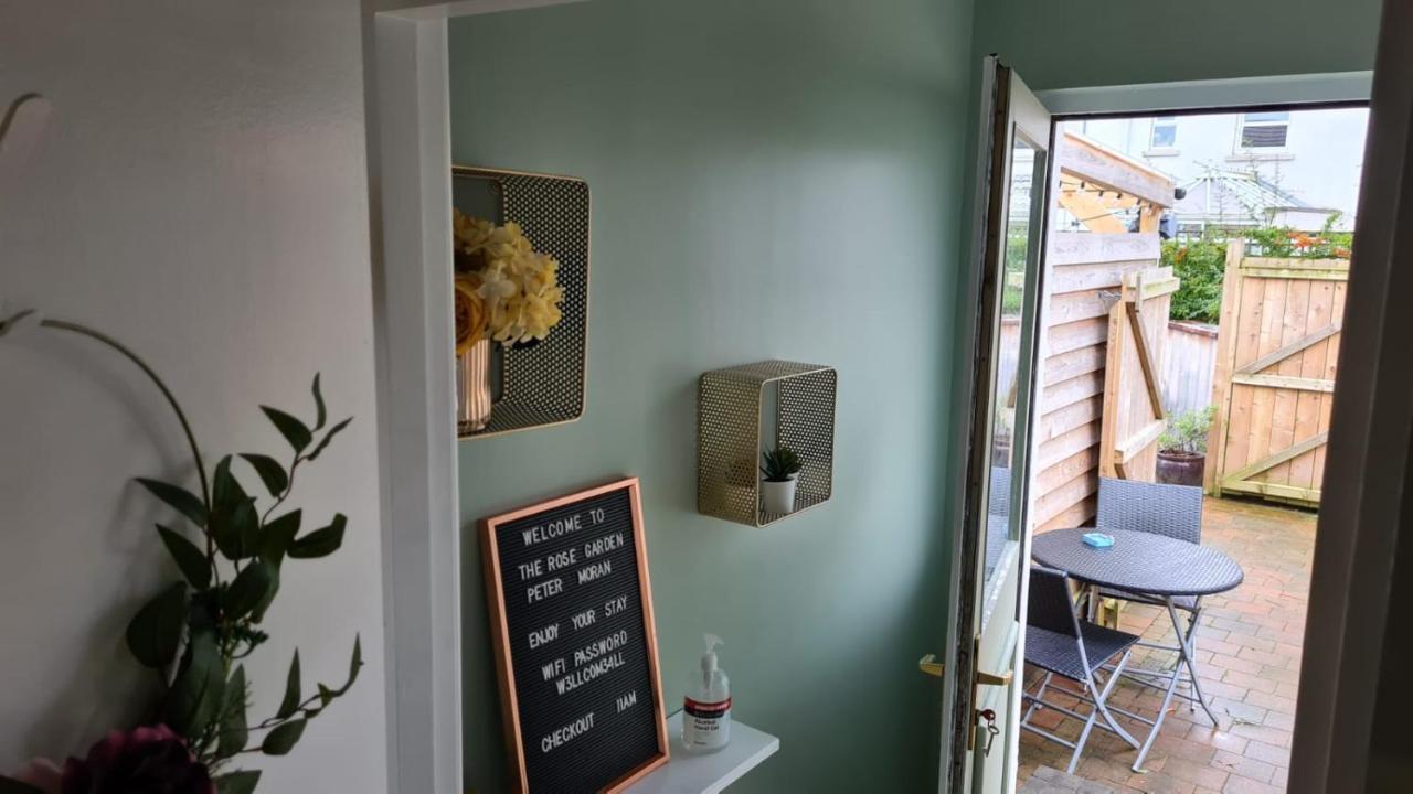 The Rose Garden Room - Self Contained Studio Ballycastle Extérieur photo